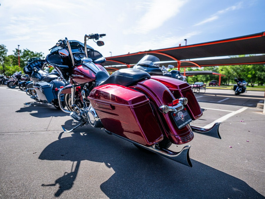 2016 Harley-Davidson Road Glide Special VELOCITY RED W/PINSTRIPE