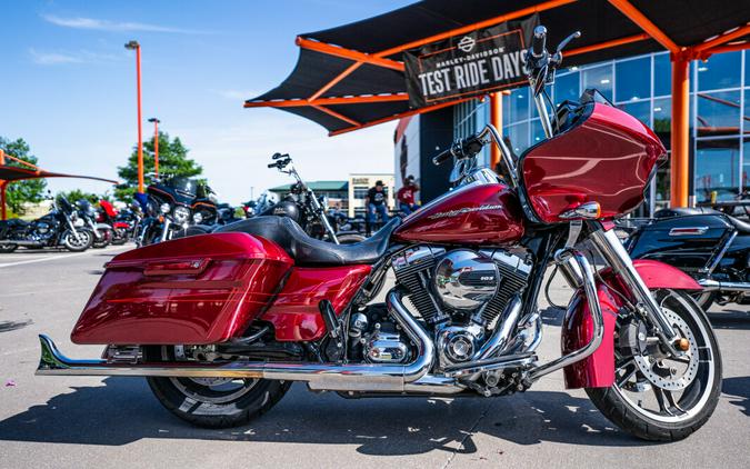 2016 Harley-Davidson Road Glide Special VELOCITY RED W/PINSTRIPE