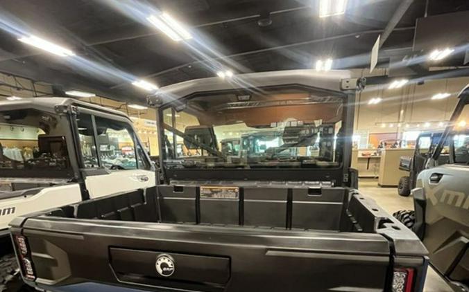 2026 Can-Am Defender XT CAB HD11