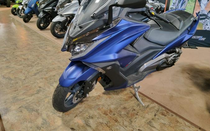 2022 KYMCO AK 550