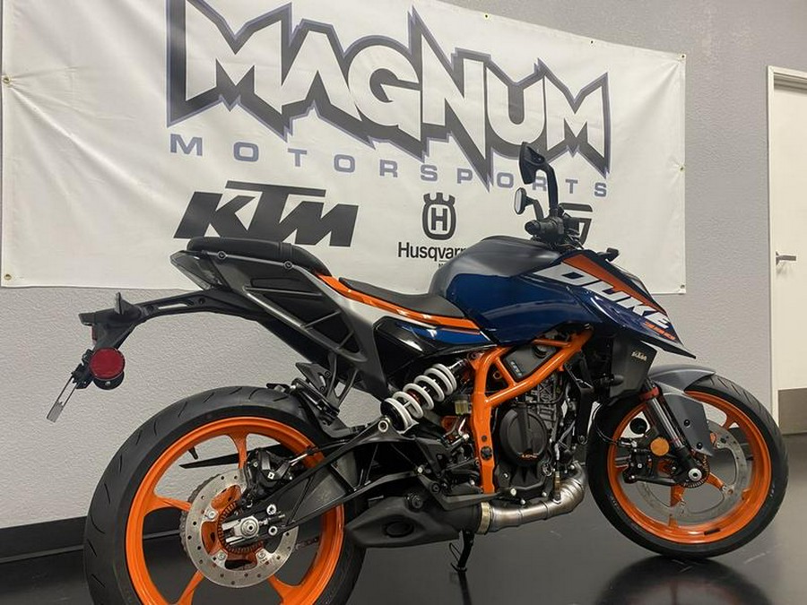 2024 KTM 390 Duke