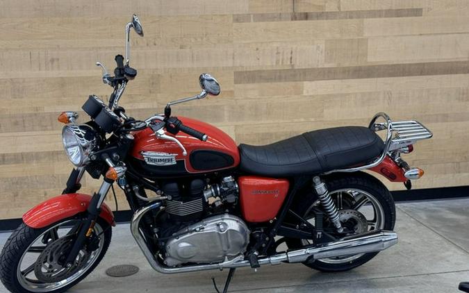 2011 Triumph Bonneville SE