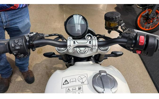 2025 Speed Twin 1200 Base - Triumph
