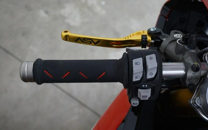 2023 Ducati Panigale V2 Bayliss 1St Championship 20Th Annivers