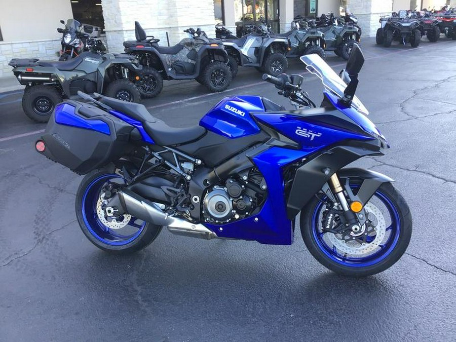 2025 Suzuki GSX-S1000GT+