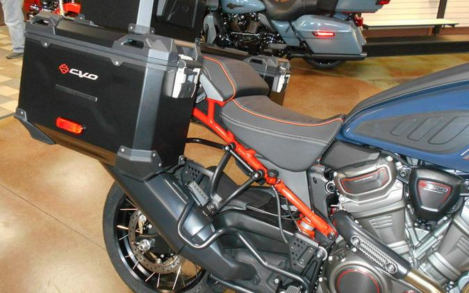 2025 Harley-Davidson® CVO™ Pan America®