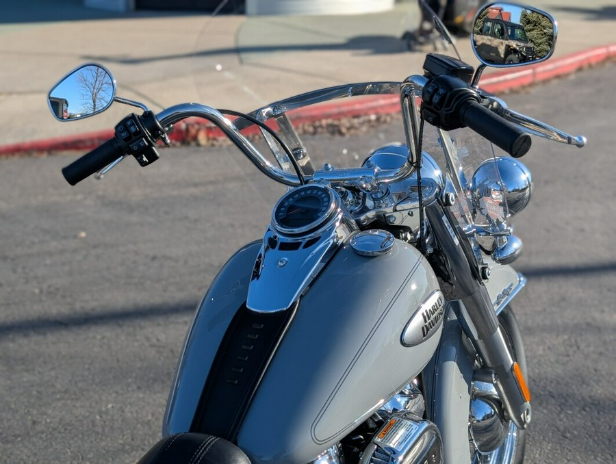 2024 Harley-Davidson Heritage Classic