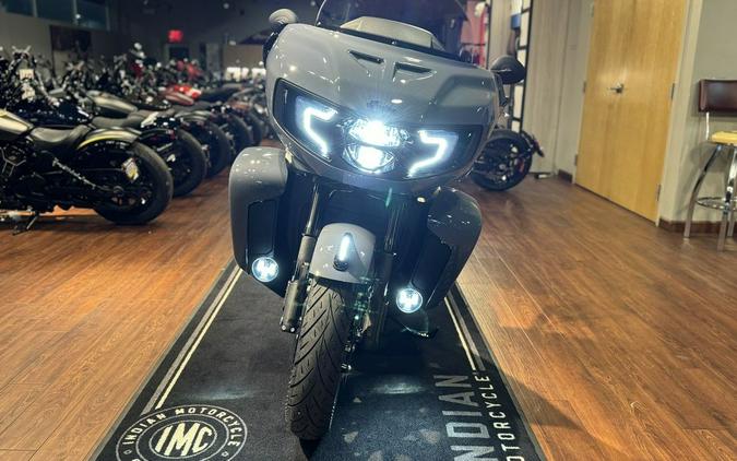 2024 Indian Motorcycle® Pursuit® Dark Horse® with PowerBand Audio Package Stealth Gray