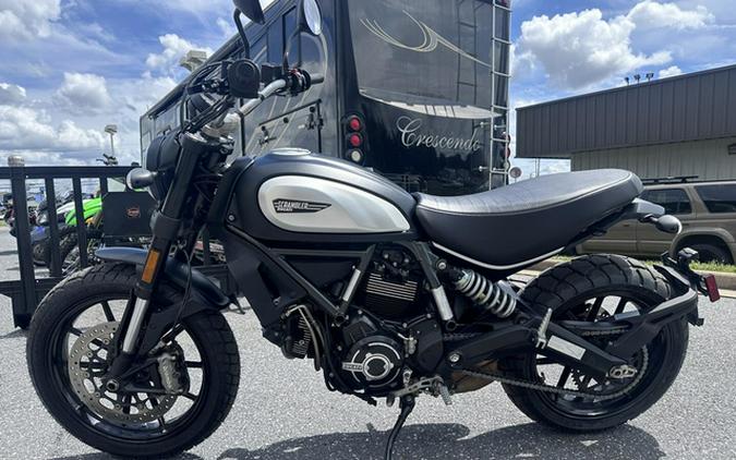 2022 Ducati SCRAMBLER 800 Dark