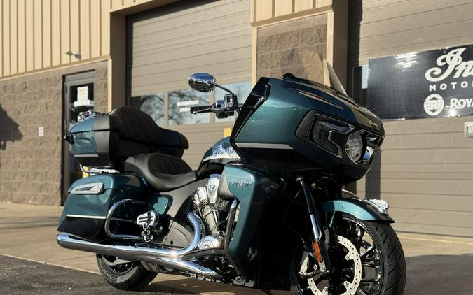 2026 Indian Pursuit® Limited® with 112