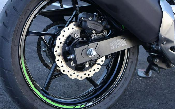 2022 Kawasaki Ninja 400 ABS KRT Edition