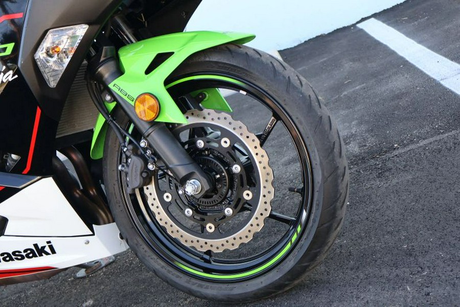 2022 Kawasaki Ninja 400 ABS KRT Edition