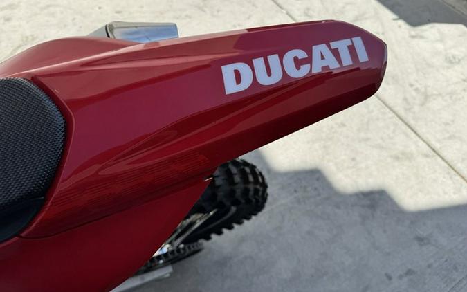 2026 Ducati Desmo450 EDX