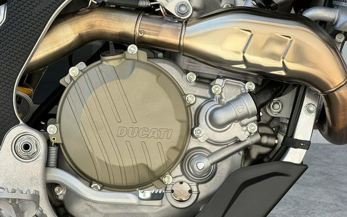 2026 Ducati Desmo450 EDX