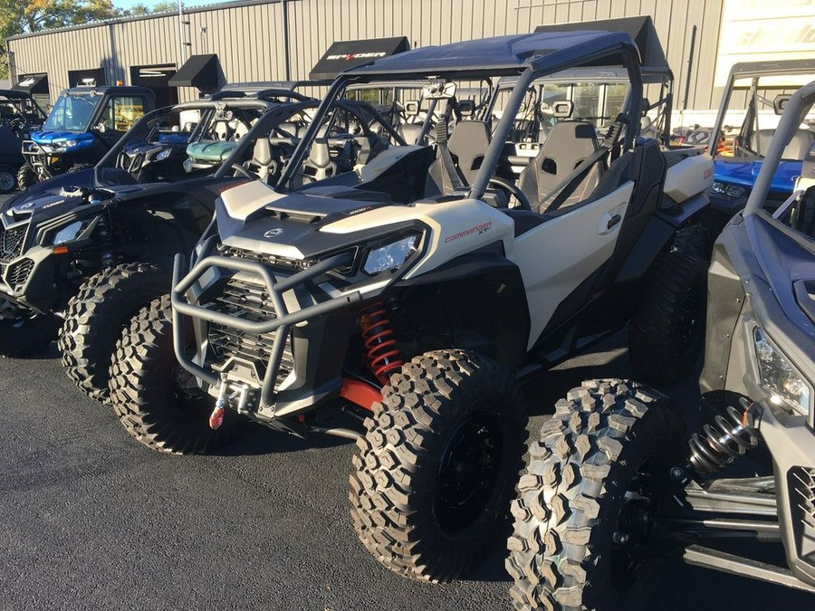 2023 Can-Am® Commander XT-P