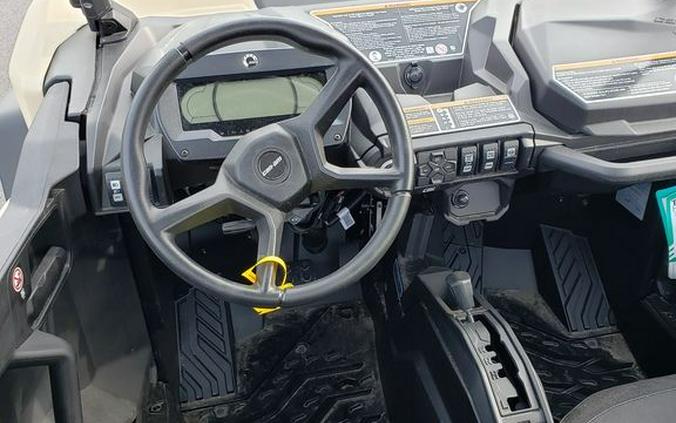 2023 Can-Am® Commander XT-P