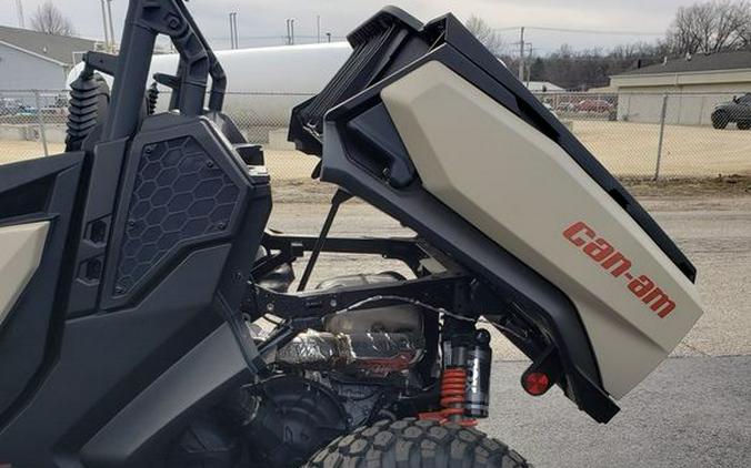 2023 Can-Am® Commander XT-P