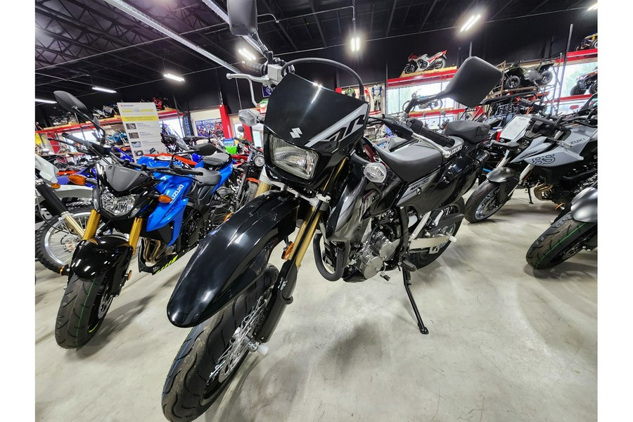 2024 Suzuki DR-Z400SM