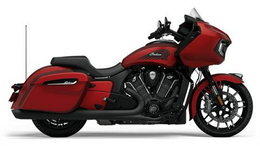 2024 Indian Motorcycle Challenger® Dark Horse® with PowerBand Audio Package