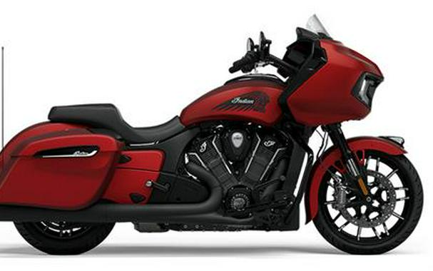 2024 Indian Motorcycle Challenger® Dark Horse® with PowerBand Audio Package