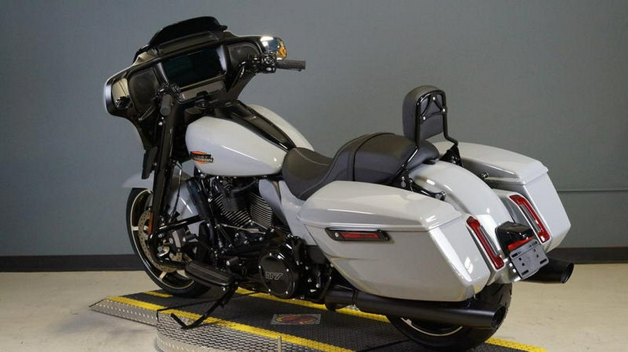 2024 Harley-Davidson® FLHX - Street Glide®