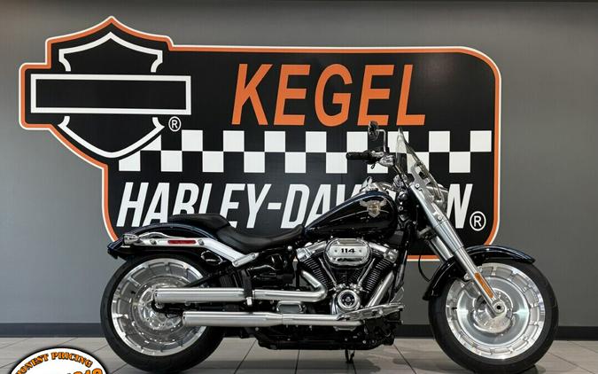 2018 Harley-Davidson® Fat Boy® 114 Legend Blue/Vivid Black