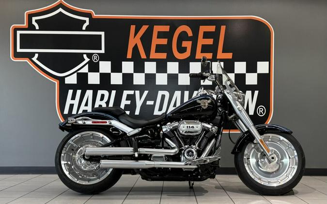 2018 Harley-Davidson® Fat Boy® 114 Legend Blue/Vivid Black