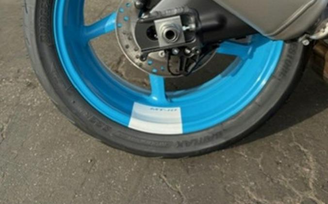 2025 Yamaha MT10SCGY 10