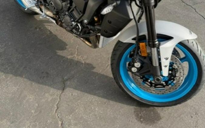 2025 Yamaha MT10SCGY 10