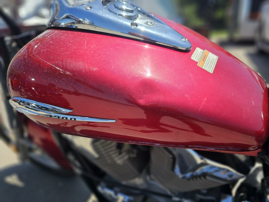 VTX1300S 2004 VTX1300 Retro