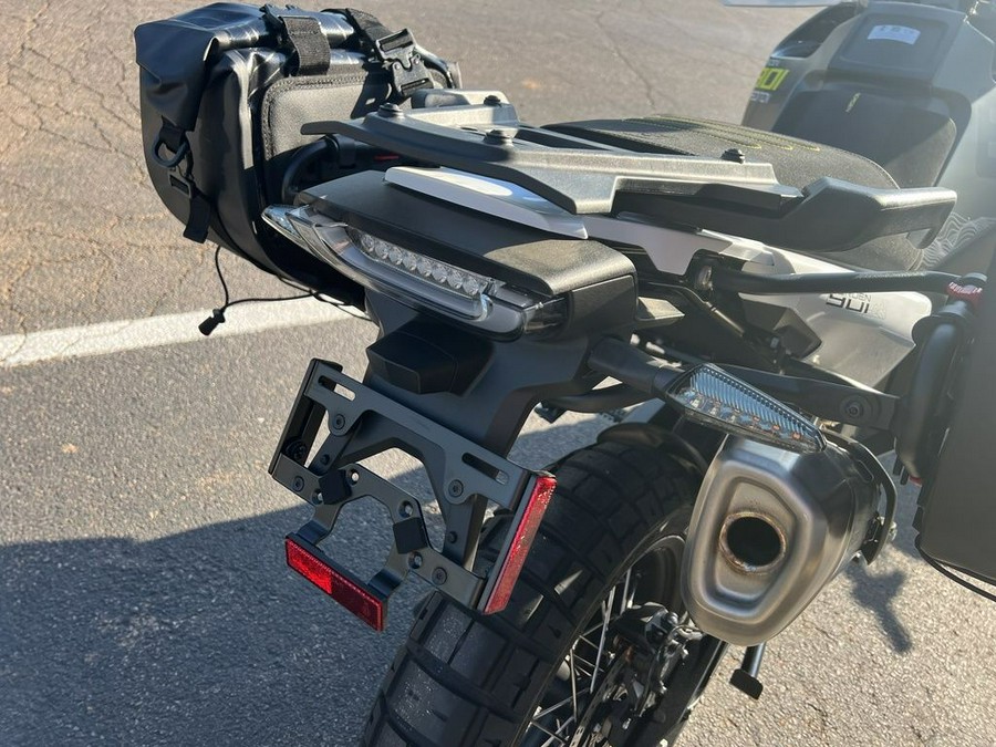 2025 Husqvarna® Norden 901 Expedition