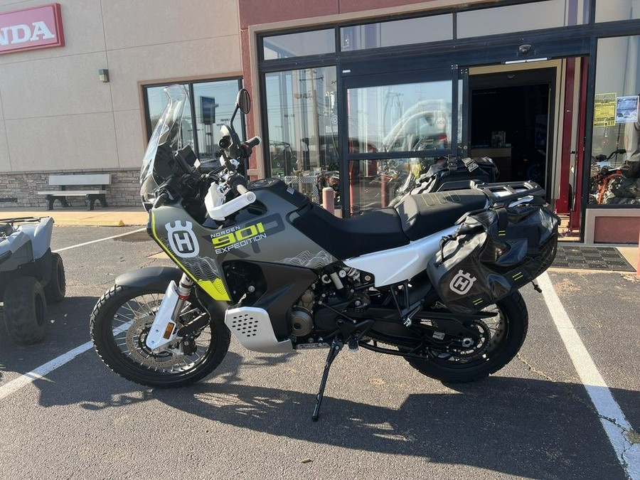 2025 Husqvarna® Norden 901 Expedition