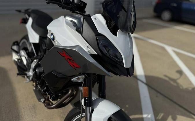 2020 BMW F 900 XR Light White