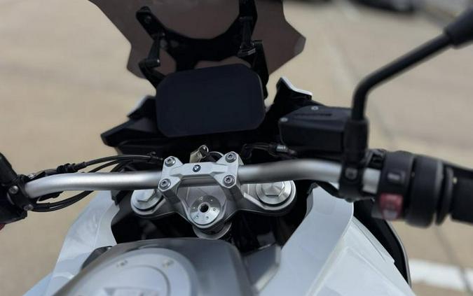2020 BMW F 900 XR Light White