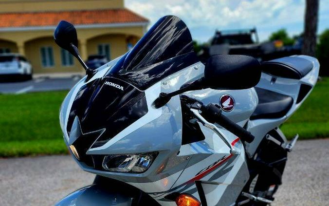 2025 Honda CBR600RR