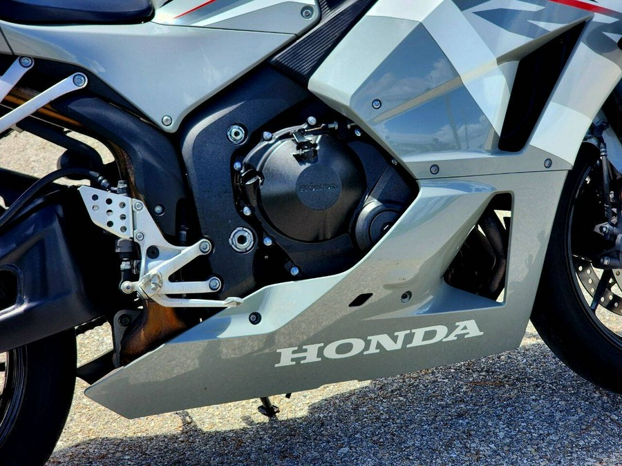 2025 Honda CBR600RR