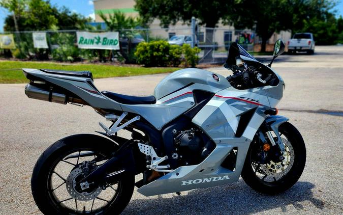 2025 Honda CBR600RR