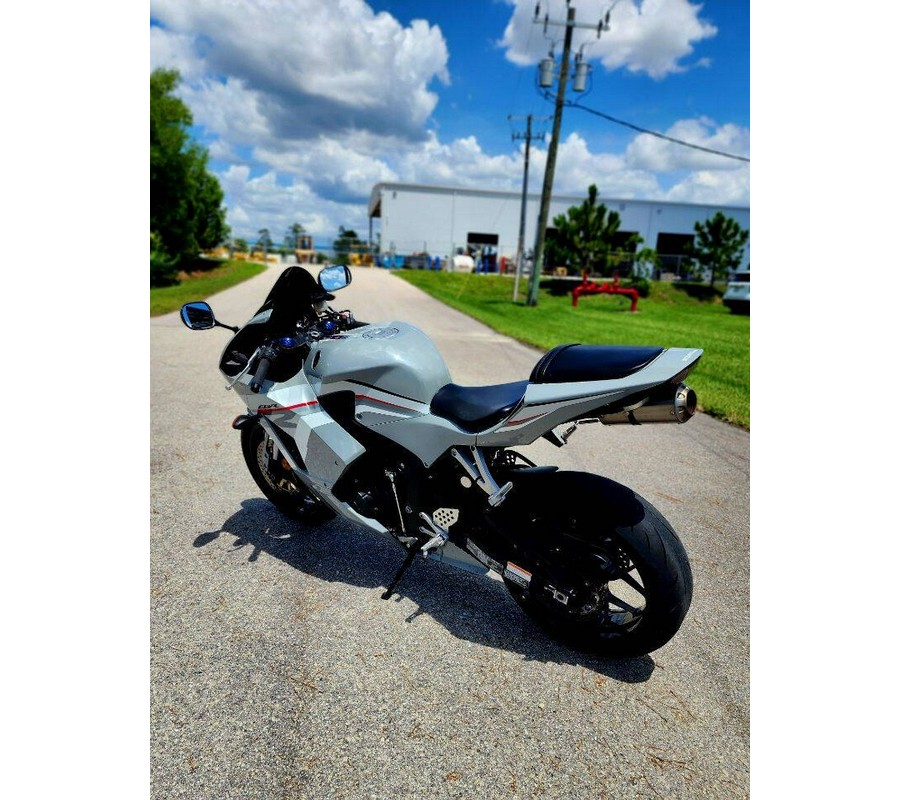 2025 Honda CBR600RR