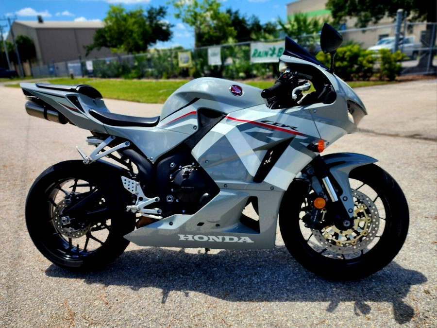 2025 Honda CBR600RR