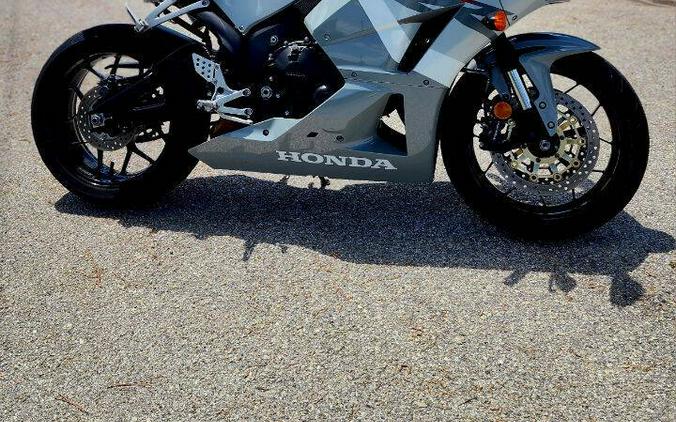2025 Honda CBR600RR