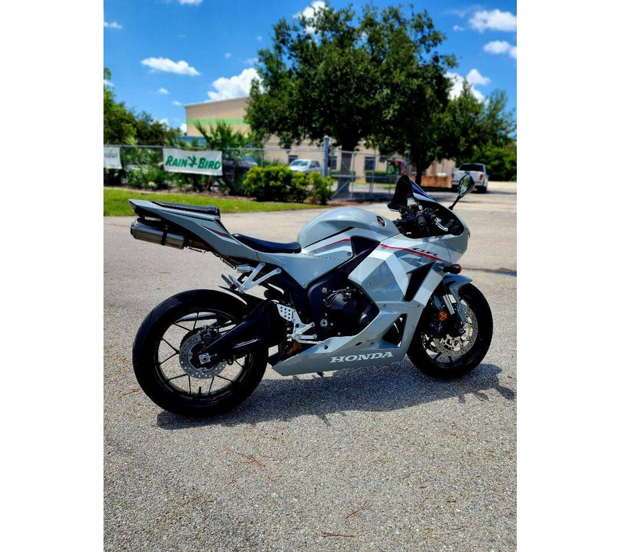 2025 Honda CBR600RR