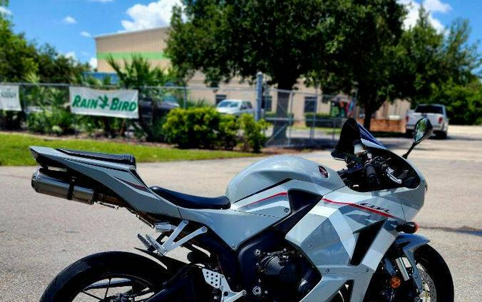 2025 Honda CBR600RR
