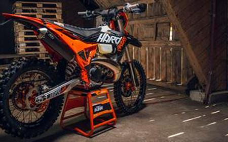 2027 KTM 300 XC-W Hardenduro