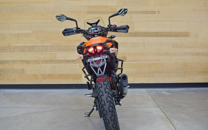 2024 KTM Adventure 390