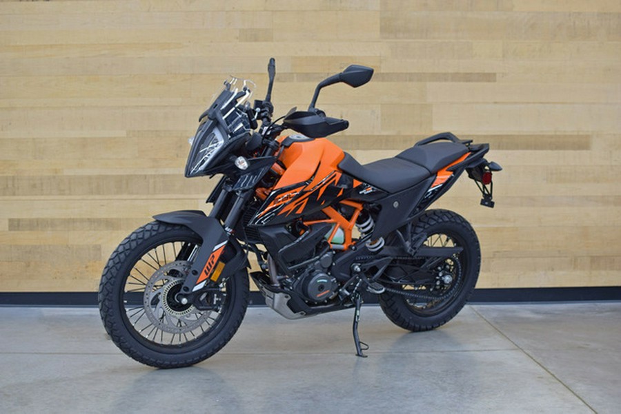 2024 KTM Adventure 390