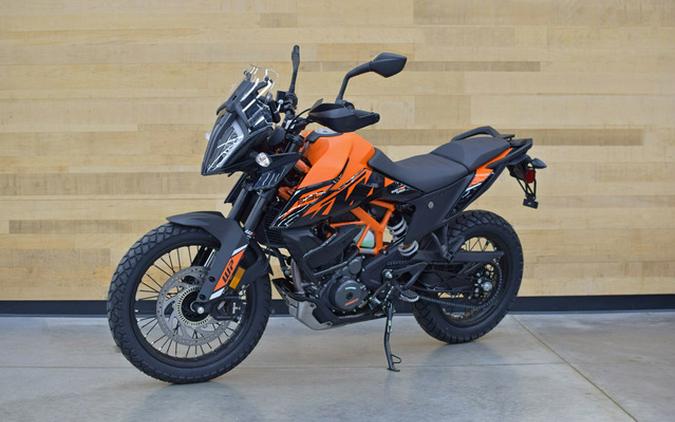 2024 KTM Adventure 390