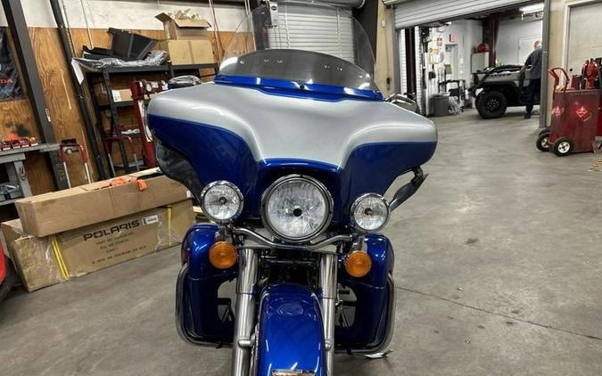 2010 Harley-Davidson® FLHTCU - Ultra Classic® Electra Glide