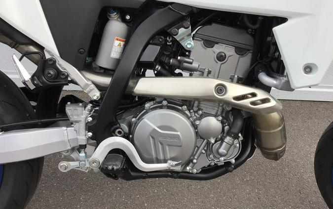 2025 Suzuki DR-Z4SM