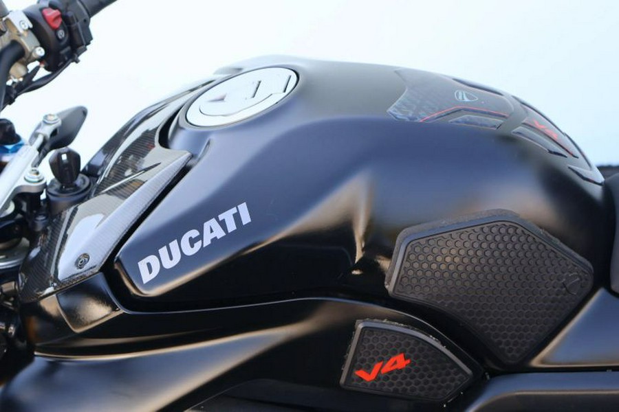 2021 Ducati Streetfighter V4 S