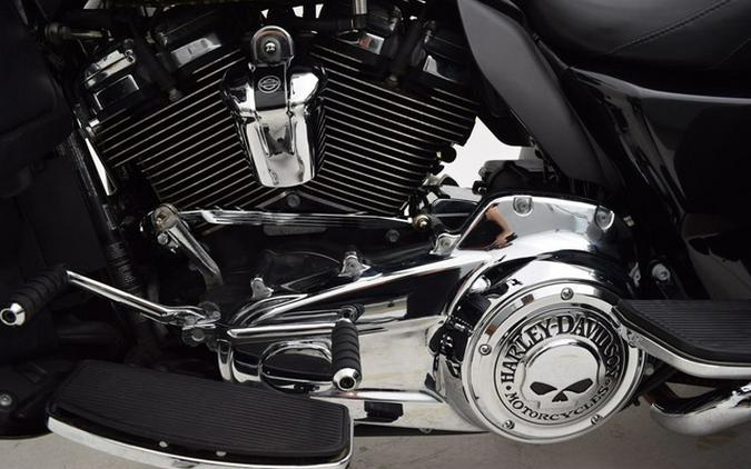 2018 Harley-Davidson FLHTCUTG - Tri Glide Ultra
